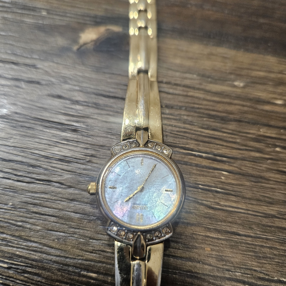 Womens Vintage Citizen Eco Drive Watch Gold Tone Needs Replacement Battery